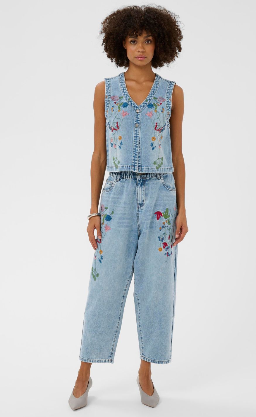 Culture Vest - Tiala Aniceta - Light Blue Wash