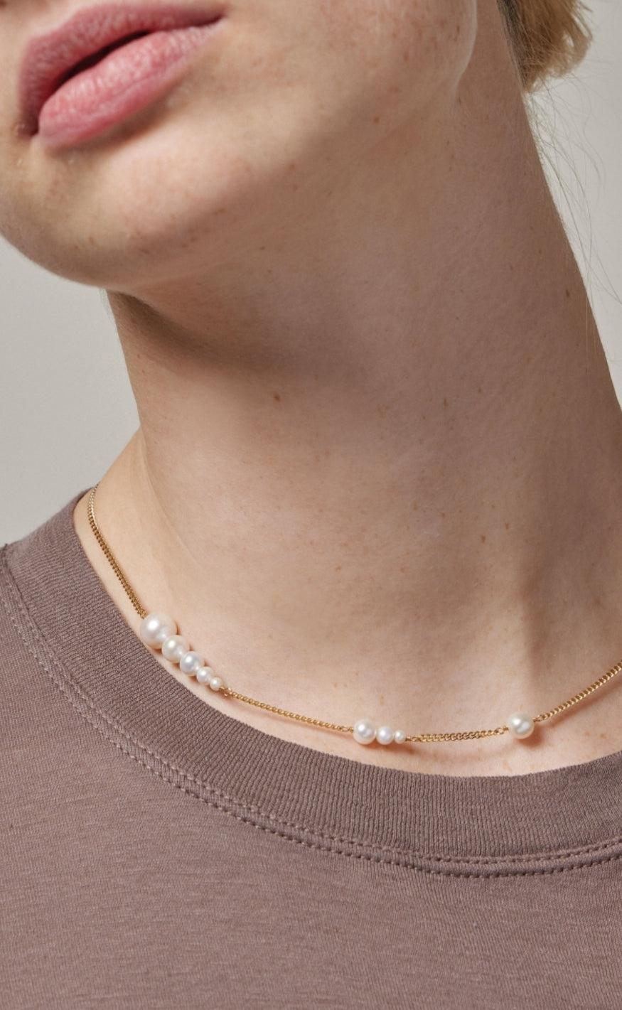 ENAMEL Copenhagen Halskæde- Carmen Pearls - Gold Colour