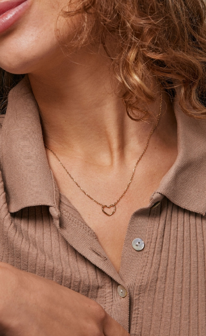 ENAMEL Copenhagen Halskæde - Organic Heart - Gold Colour