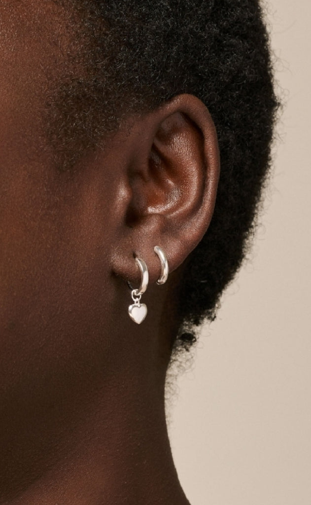 Enamel Copenhagen Øreringe - Amore - Silver Colour