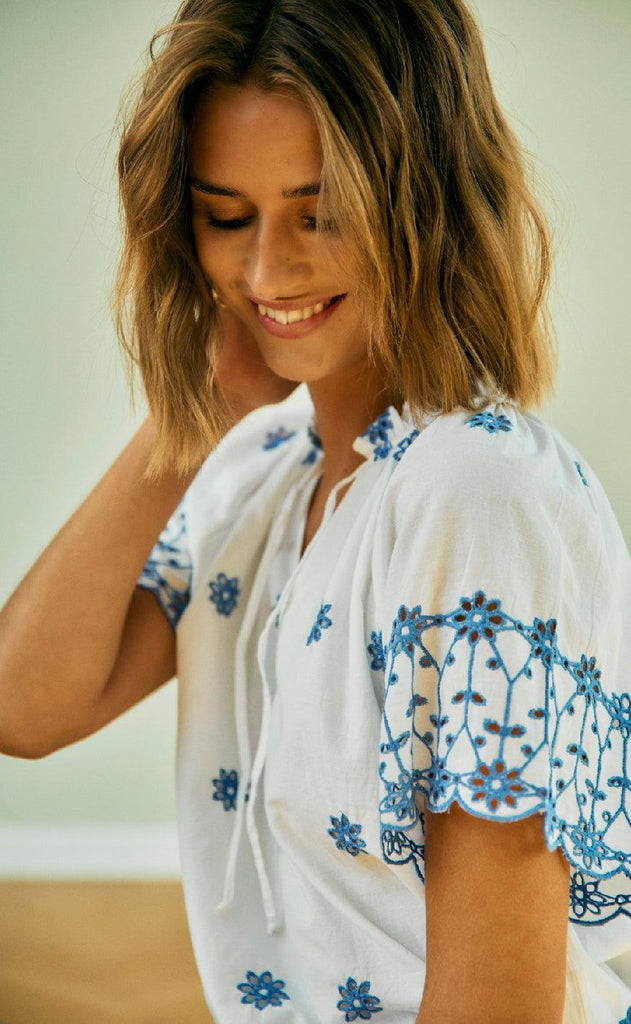 Freequent Bluse - Didi - Brilliant White w. Deep Ultrama