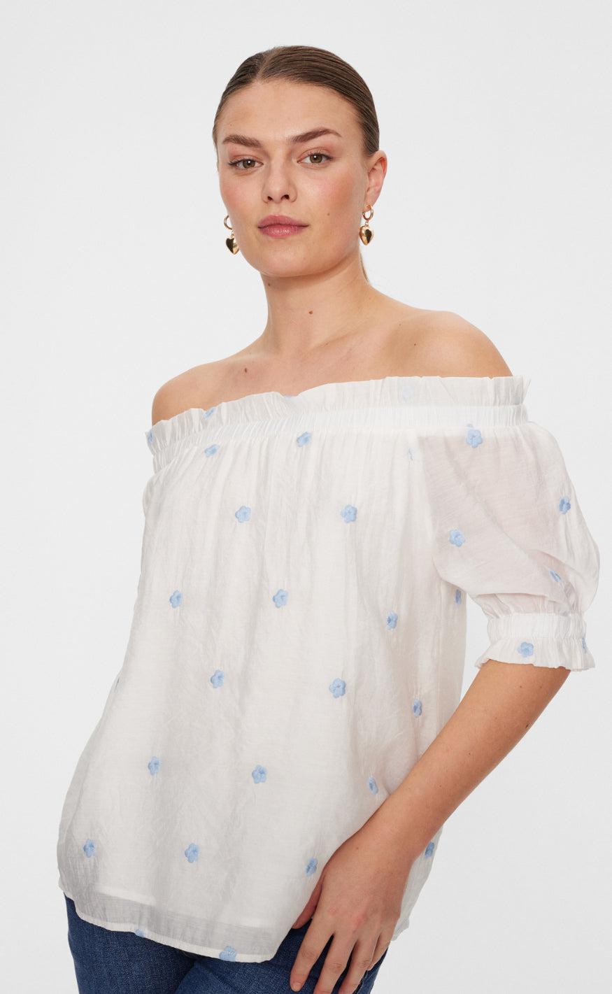 Freequent Bluse - Stream - Brilliant White w. Chambray Blue
