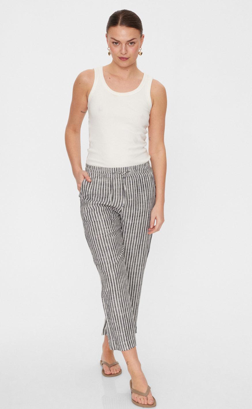 Freequent Bukser - Lava - Black W. Off White