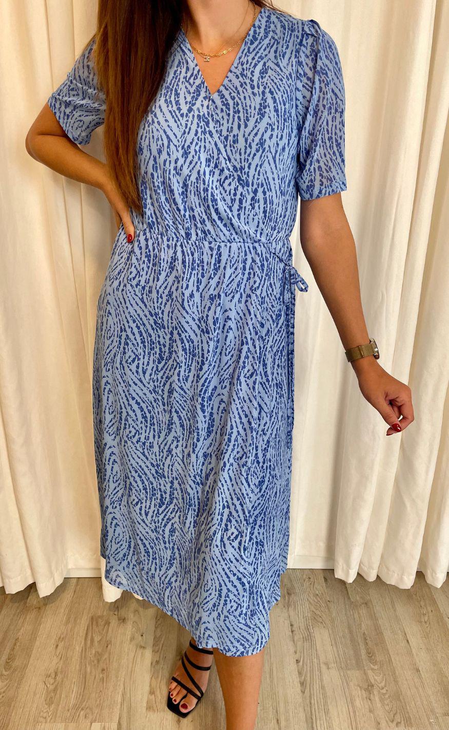 Freequent Kjole - Flow - Chambray Blue W. Vista Blue