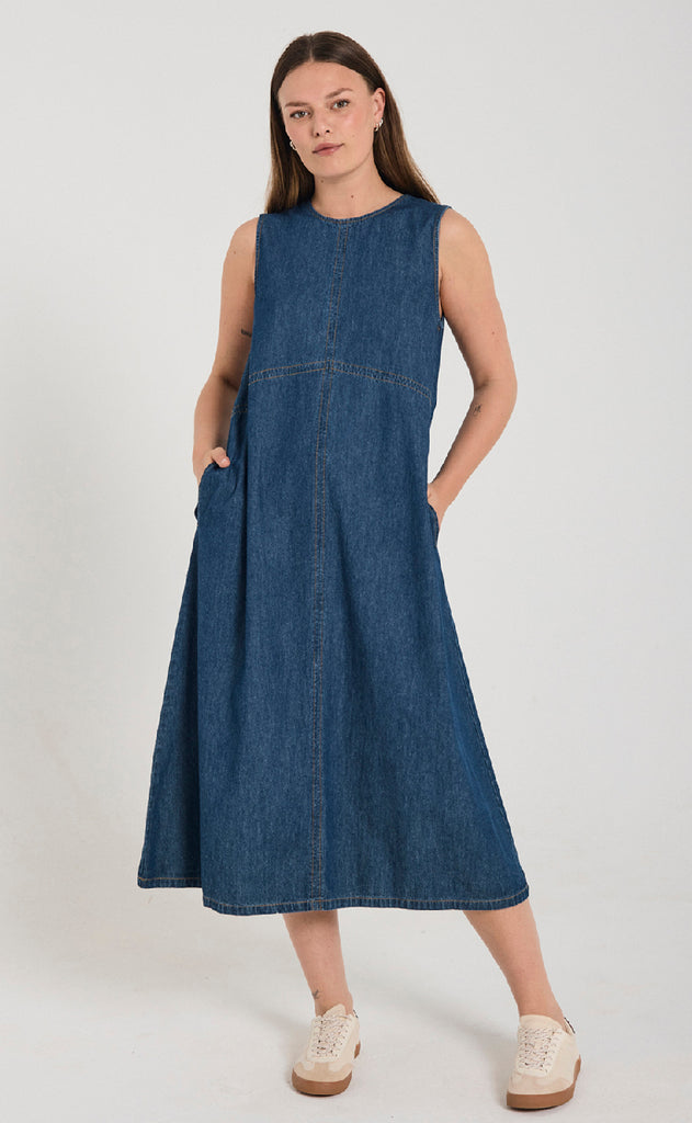 Freequent Kjole - Lisea Long - Medium Blue Denim