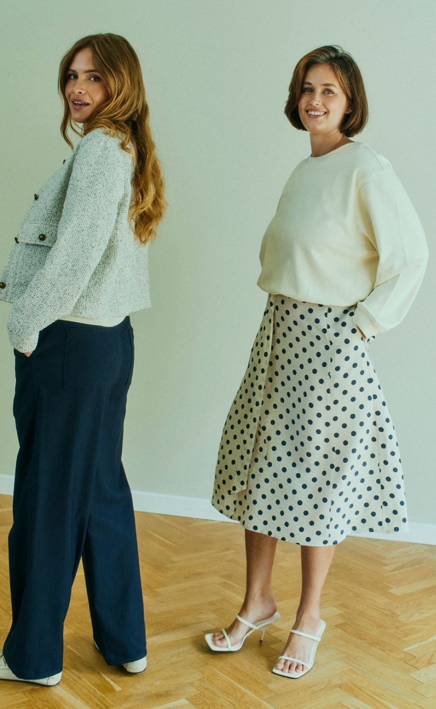 Freequent Nederdel - Alma - Moonbeam w. Navy Blazer