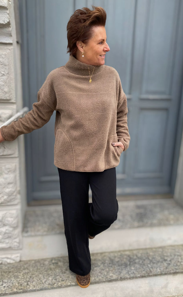 Freequent Pullover - Teddy - Desert Taupe