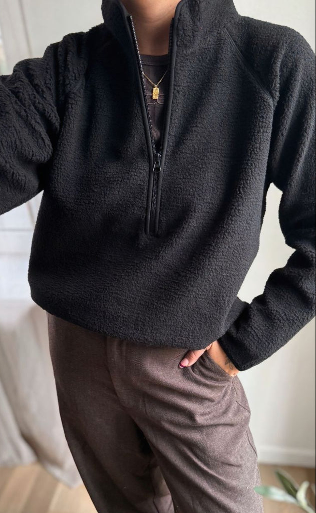 Freequent Pullover - Teddy Zip - Black