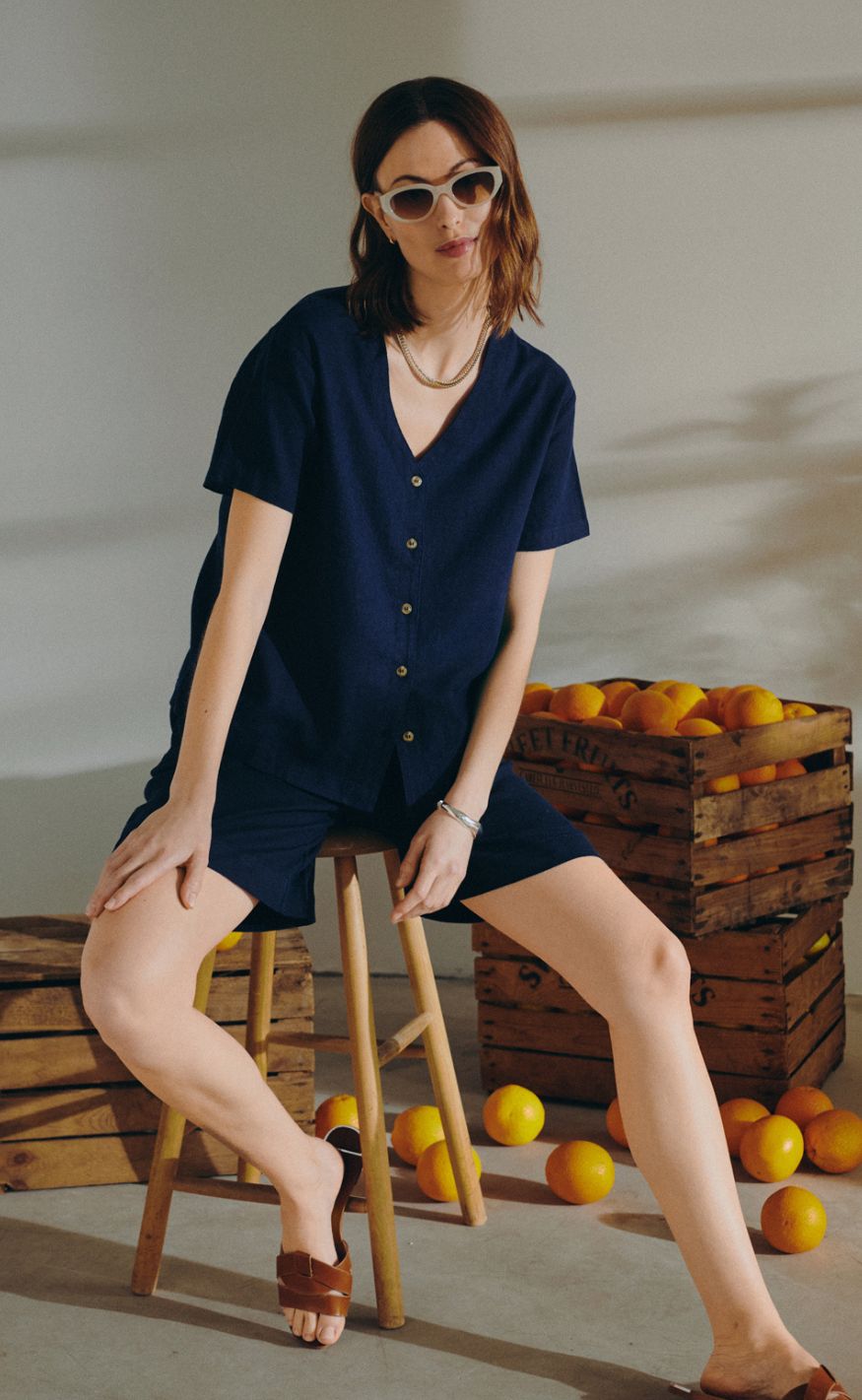 Freequent Skjorte - Lava SS V-neck - Navy Blazer