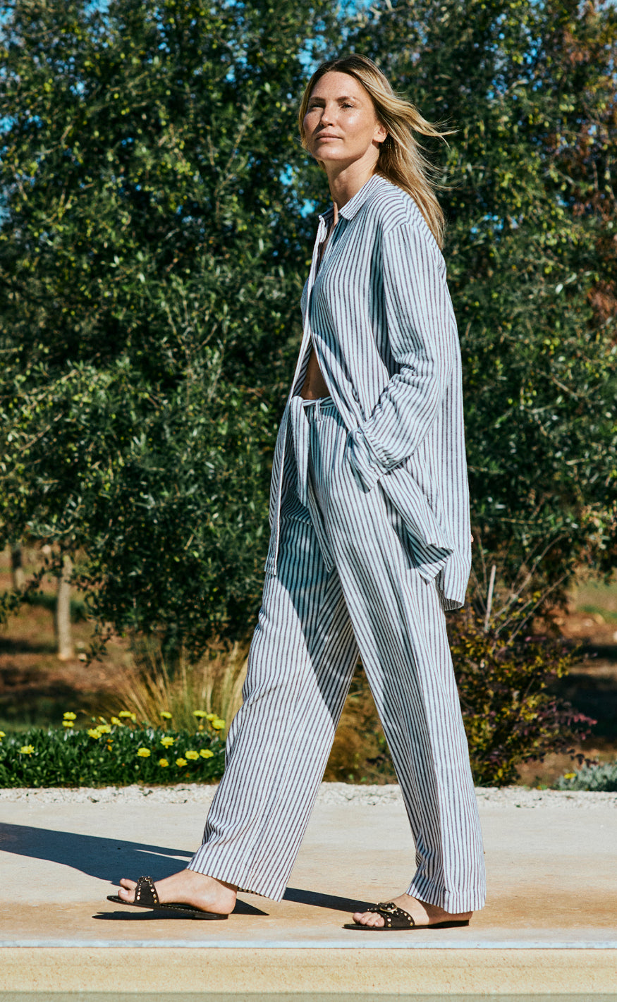 Freequent Skjorte - Lavisco - Star Off-white w. Navy Blazer