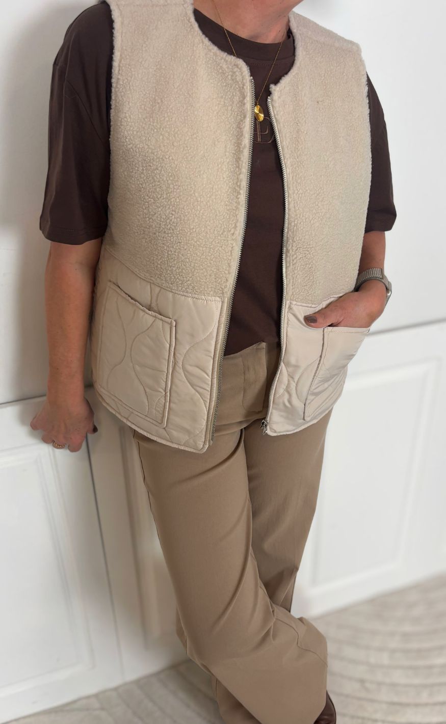 Freequent Vest - Amra - Moonbeam
