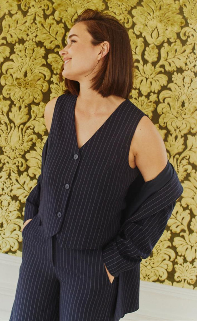 Freequent Vest - Mynte - Salute w. Star Off-white