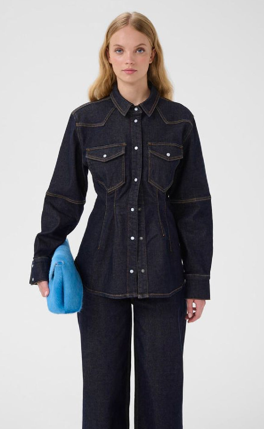 Gestuz Skjorte - Mae - Dark Blue Rinse
