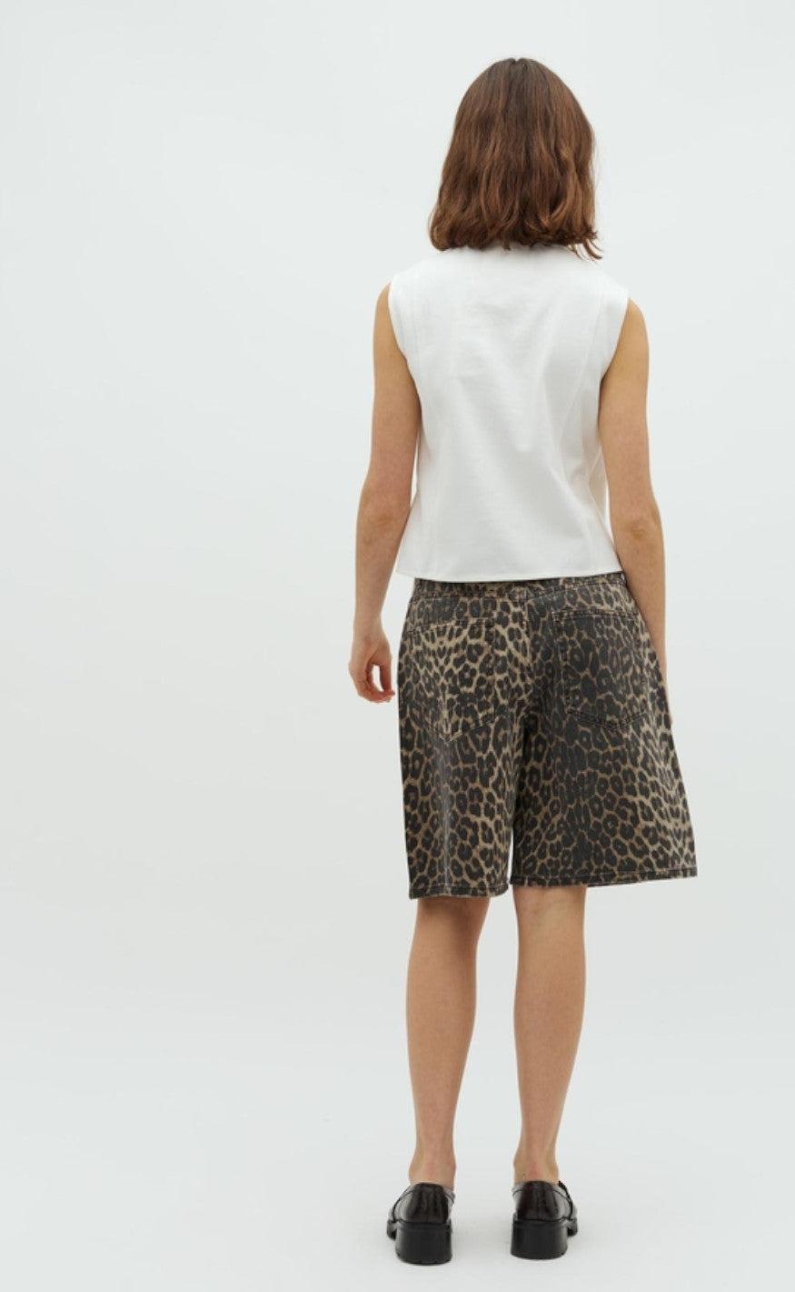 Global Funk Top - Ciana Scallop-G - White