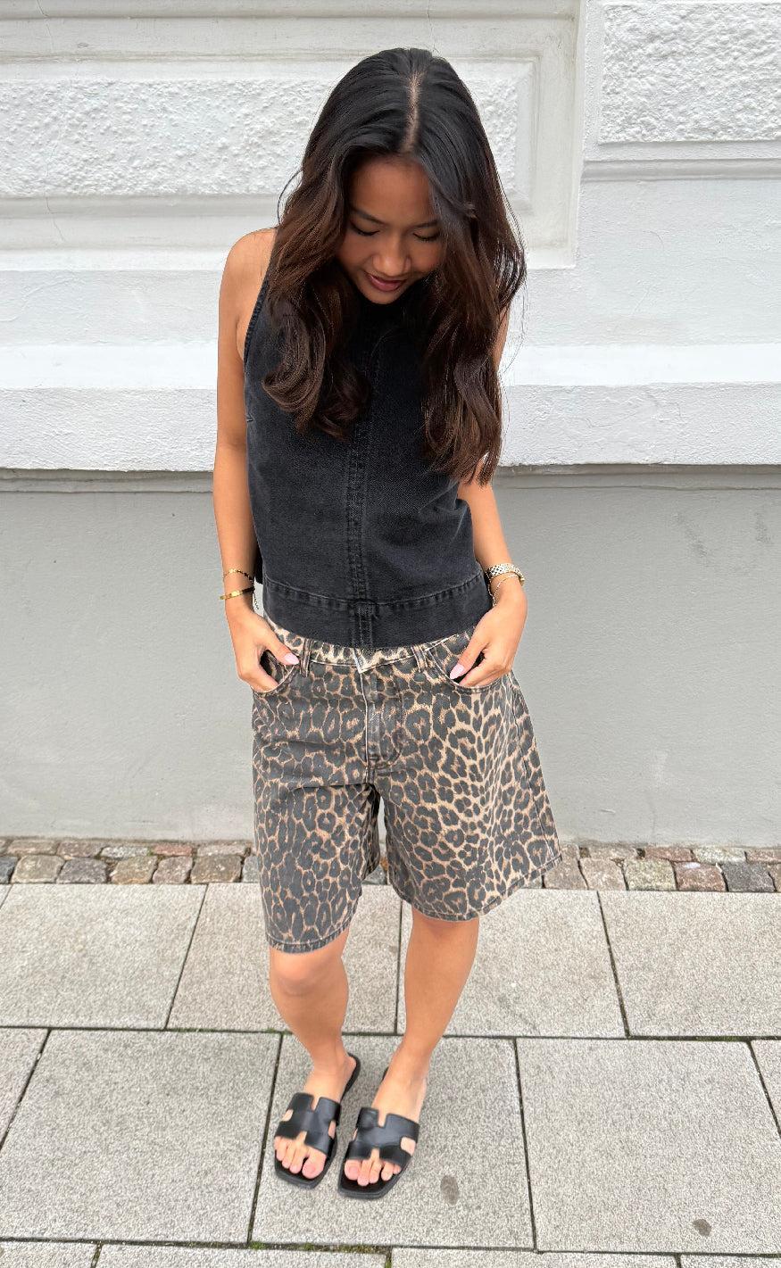 Global Funk Top - Rihne-G - Rebel Black