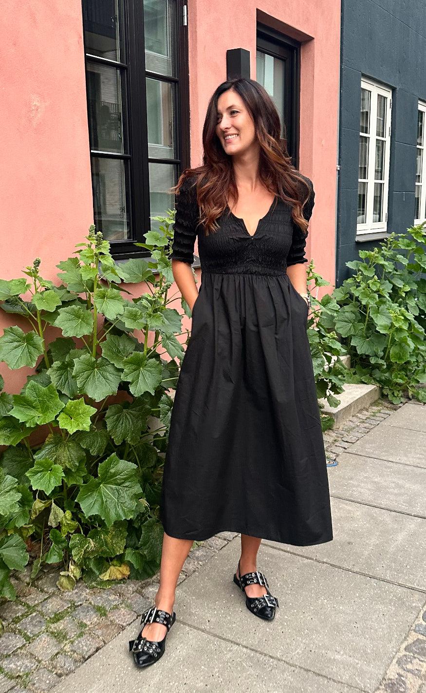 Gossia Kjole - Aina - Black