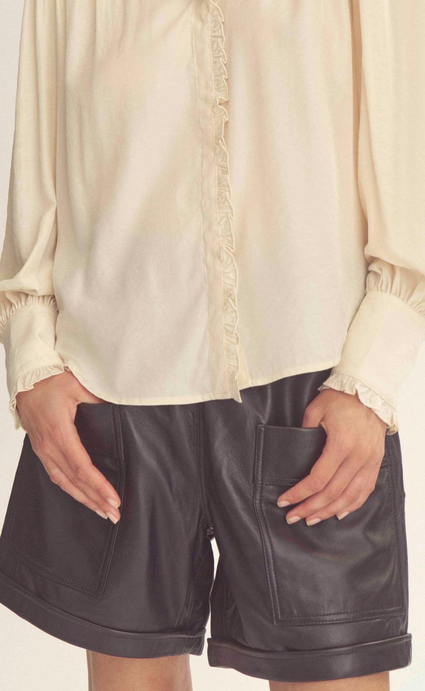 Gossia Shorts - Thilla Leather - Black