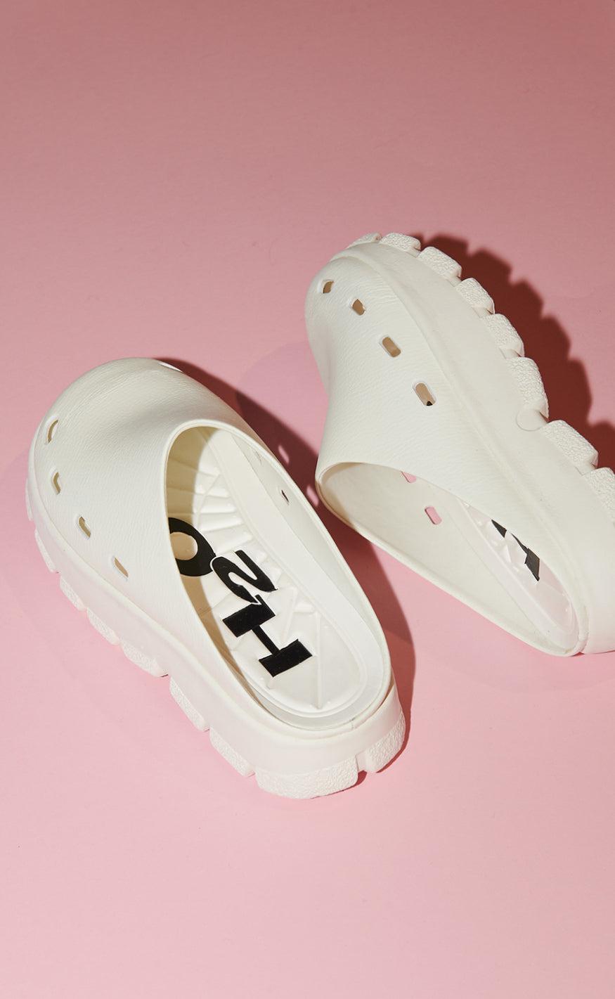 H2O Sandal - Trek Closed - Cannoli Cream