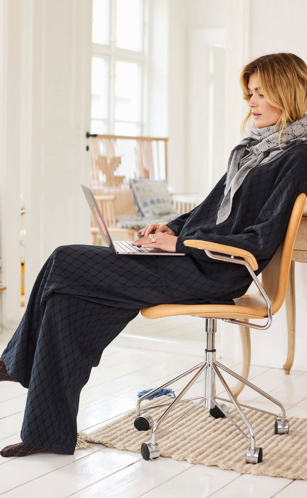 Hype The Detail Bukser - 560-21 - Black