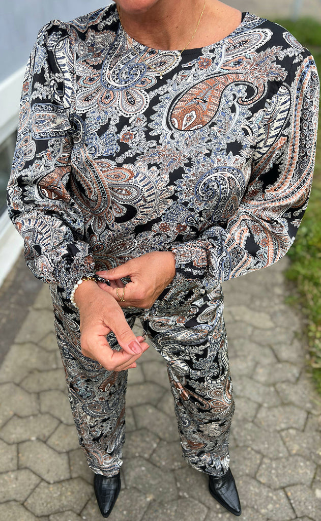 INA Copenhagen Bluse - Chili - Paisley Night