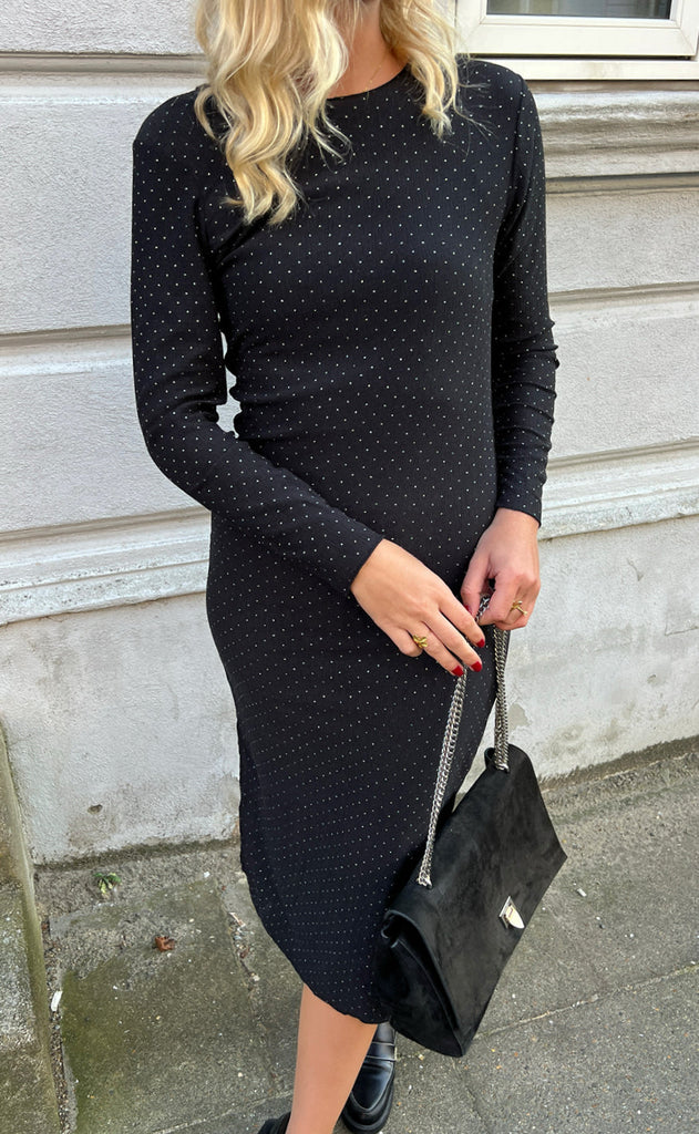 INA Copenhagen Kjole - Anita - Black With Gold Dots