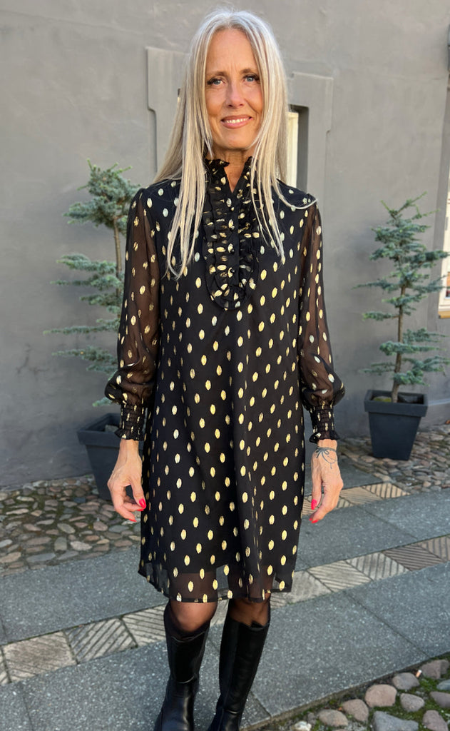 INA Copenhagen Kjole - Cami - Black W. Gold Dots