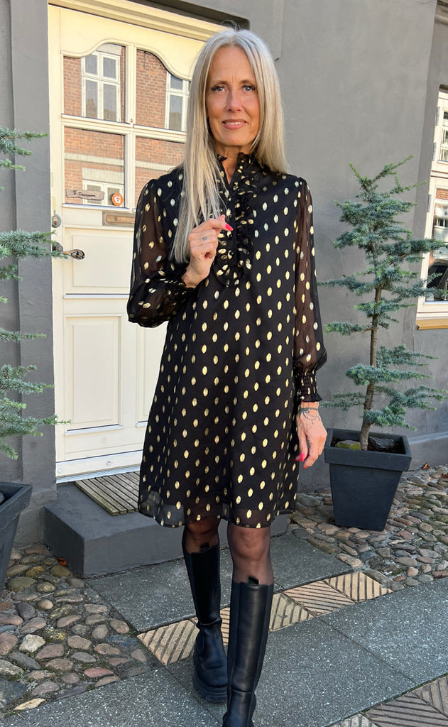 INA Copenhagen Kjole - Cami - Black W. Gold Dots