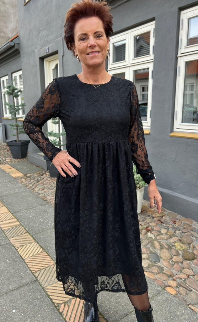 INA Copenhagen Kjole - Liva - Black Flower Lace