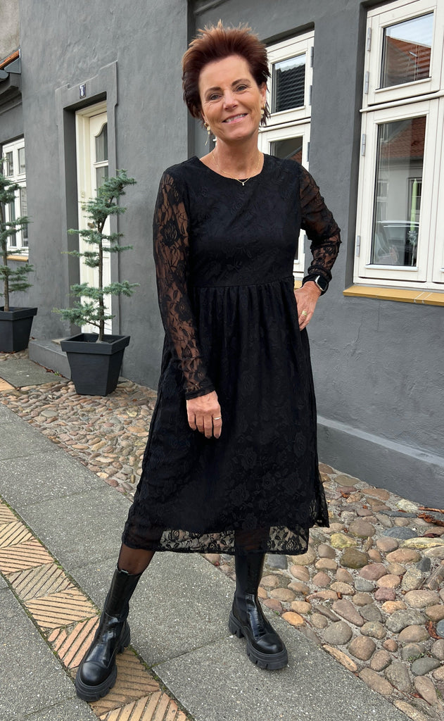 INA Copenhagen Kjole - Liva - Black Flower Lace