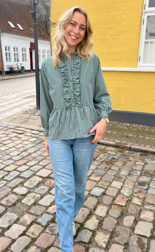 INA Copenhagen Skjorte - Evie - Dark Green Striped