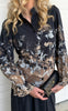 Say INA Copenhagen Skjorte - Carly LS - Black w. Flower Print