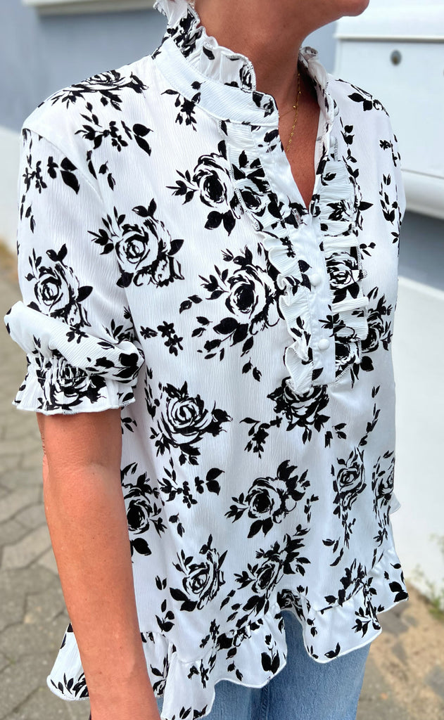 INA Copenhagen Bluse - Philine - White/Black Roses