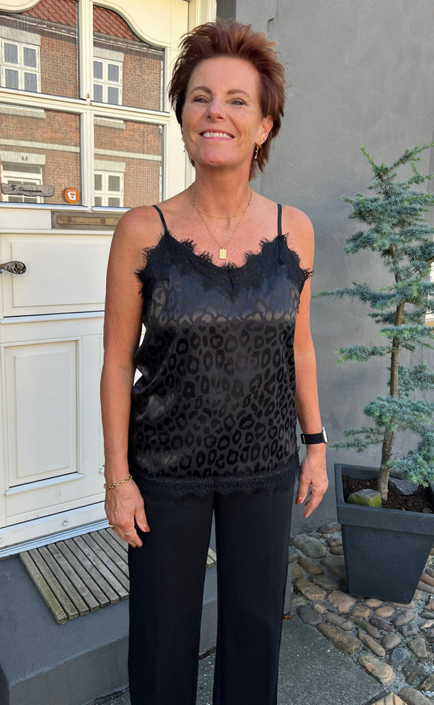 INA Copenhagen Top - Kiki - Black Leopard