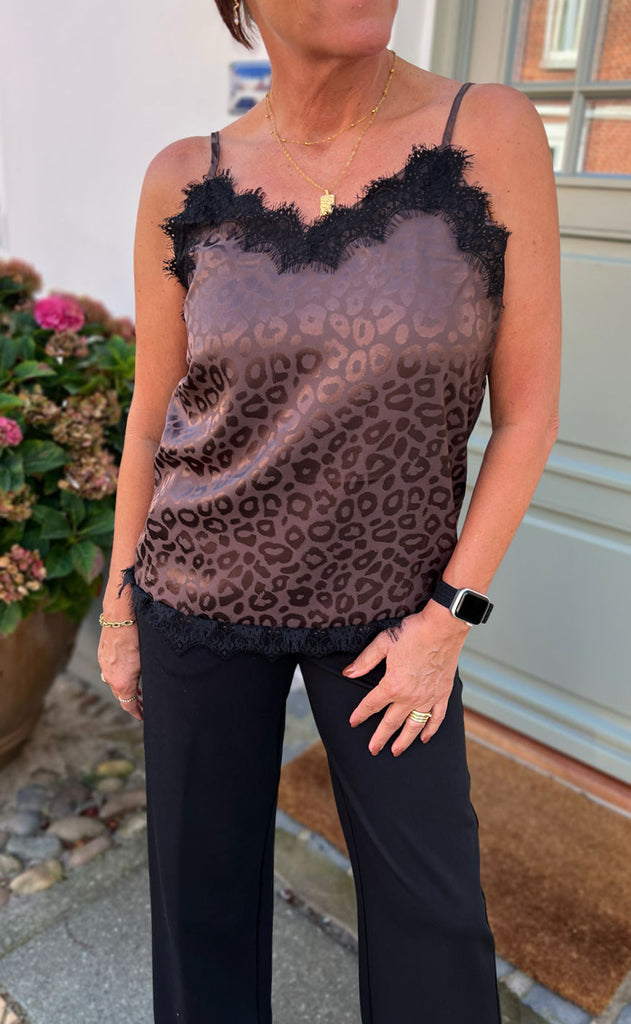 INA Copenhagen Top - Kiki - Chocolate Leopard