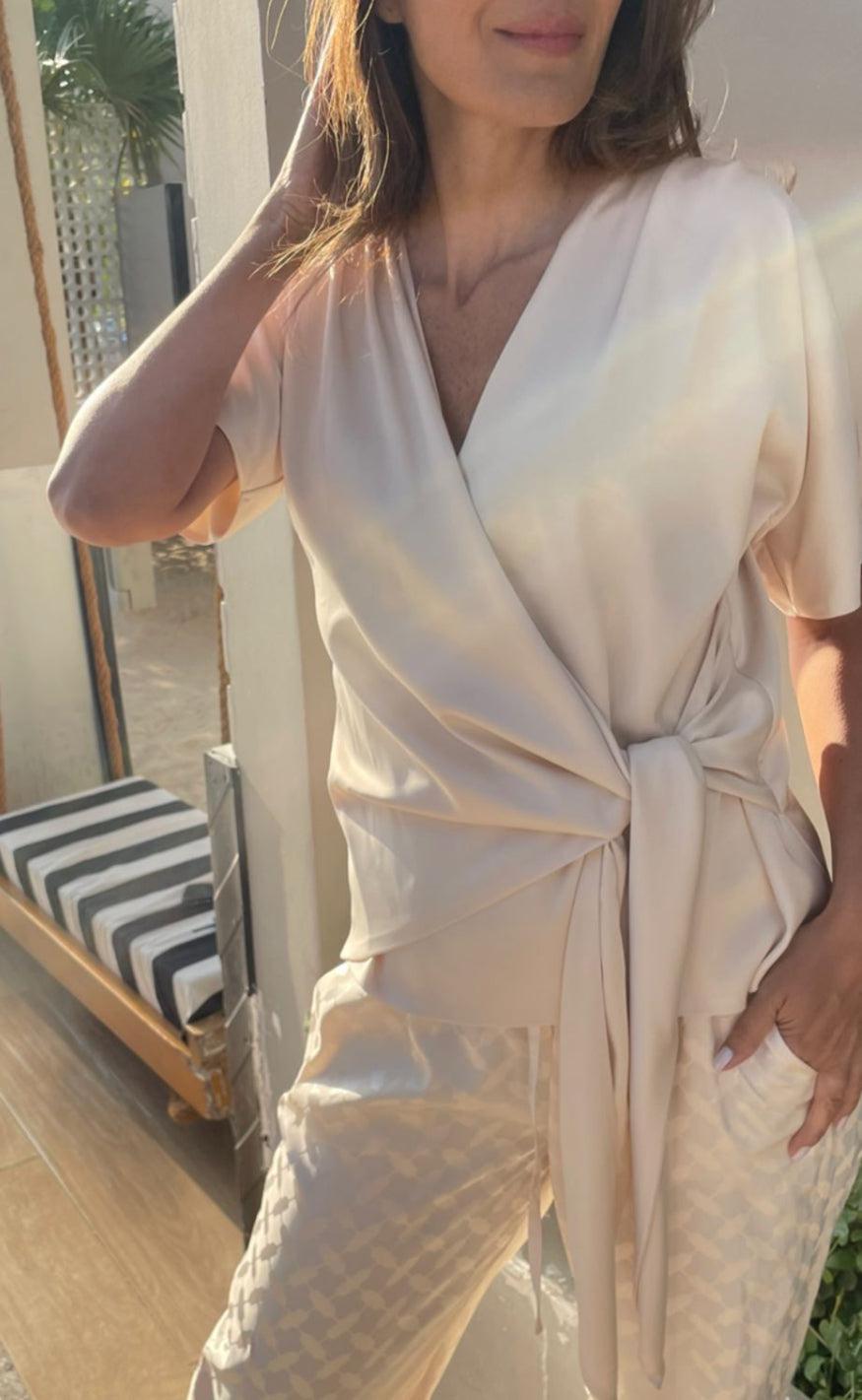Karmamia Copenhagen Bluse - Dagmar - Ivory