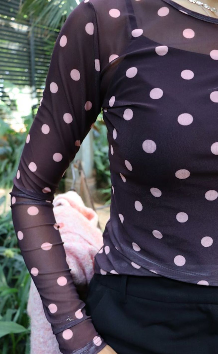 Liberté Bluse - Mesh - Plum Rose Big Dot