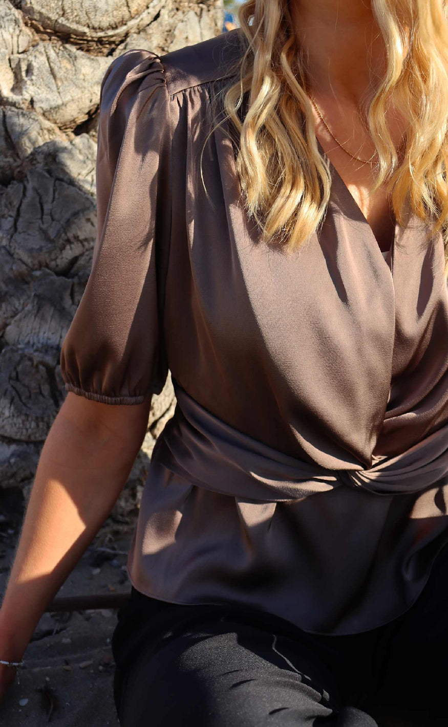 Liberte Bluse - Tiki SS - Brown
