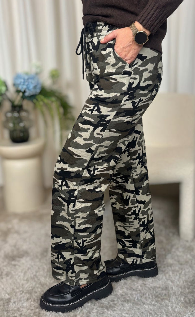 Liberte Bukser - Sue Wide - Camo