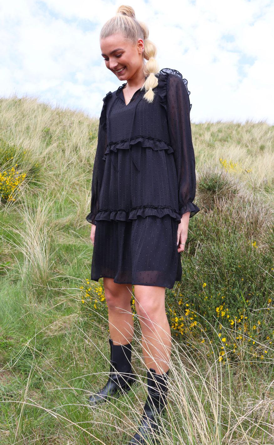Liberte Kjole - Nartina - Black