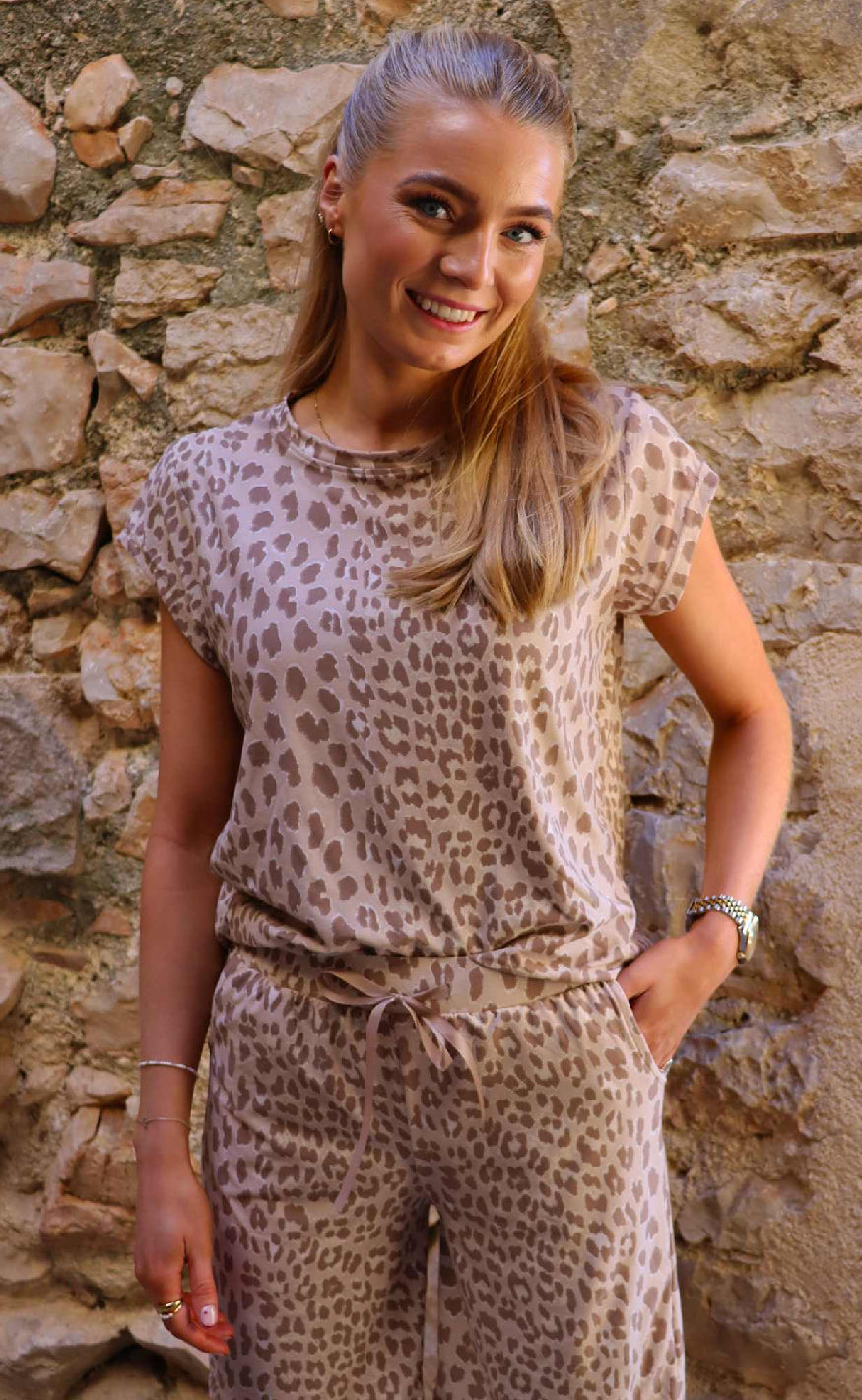 Liberte T-shirt - Alma U - Desert Lux Leo