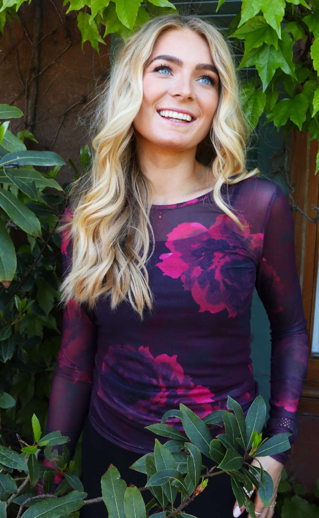 Liberte T-shirt - Mesh - Black Bordeaux Flower