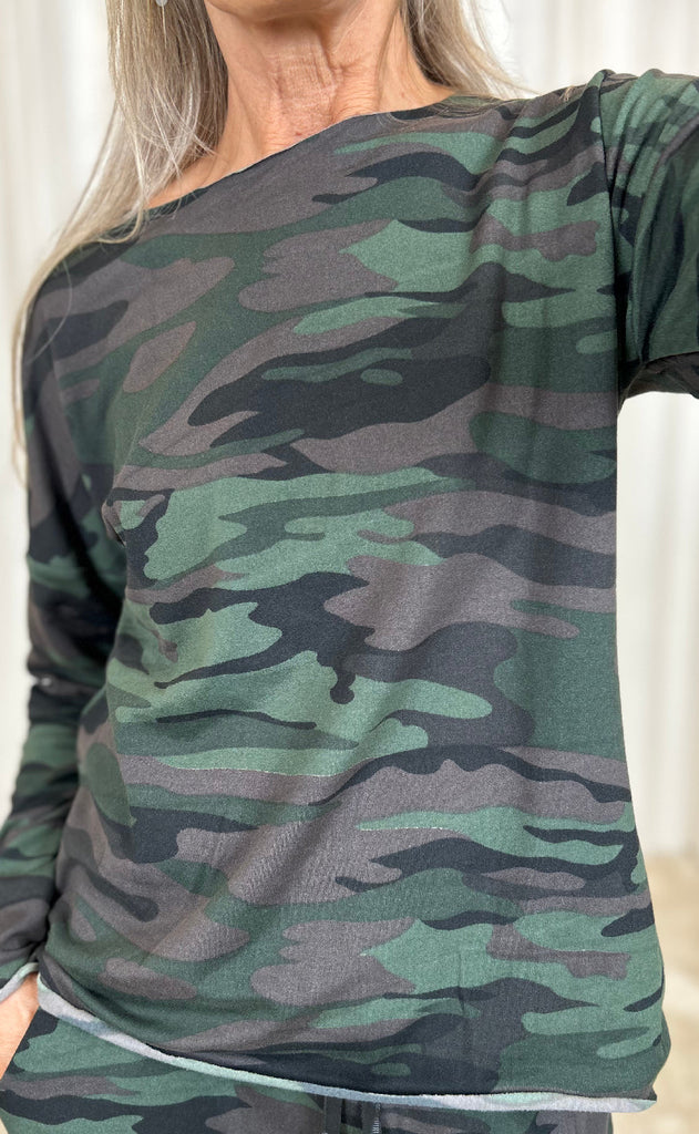 Liberte Top - Alma Fleece - Dusty Camo Dark Brown