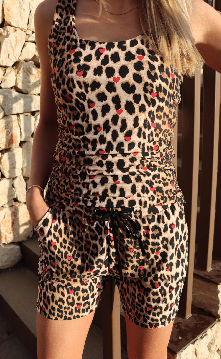 Liberte Top - Alma Turn - Lux Leo/Red Heart