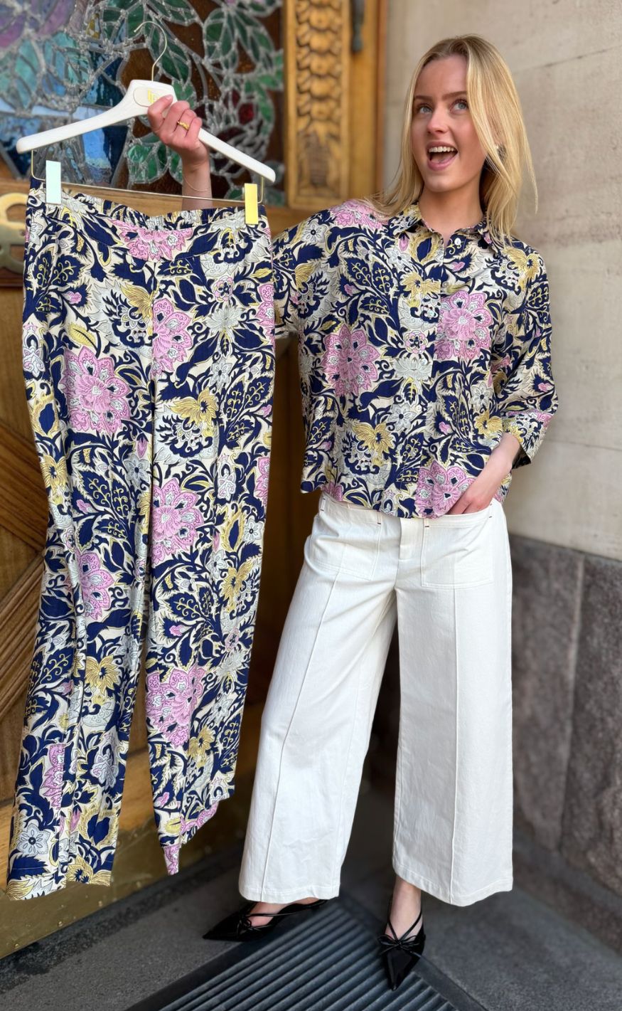 Love & Divine Bukser - Love1176-6 - Navy Paisley