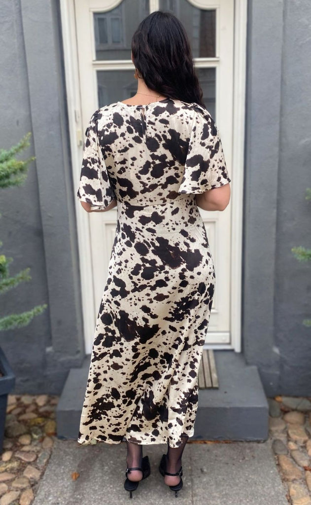 Love & Divine Kjole - Love1000-14 - Cow