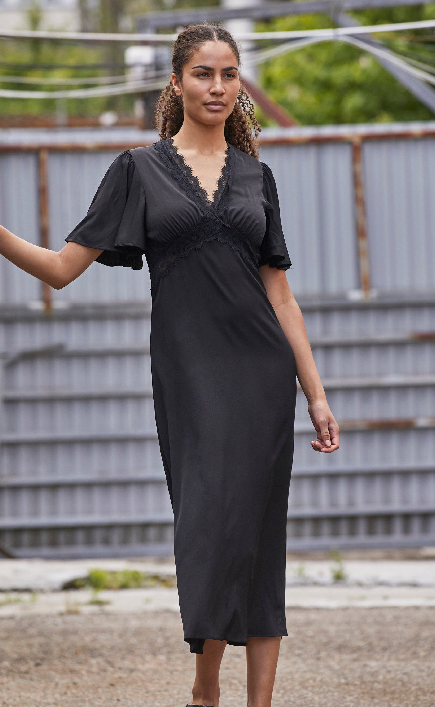 Love & Divine Kjole - Love1368 - Black