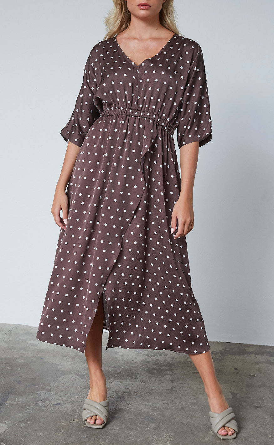 Love & Divine Kjole - Love1386 - Brown/Dot