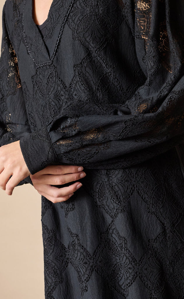 Love & Divine Kjole - Love1453 - Black