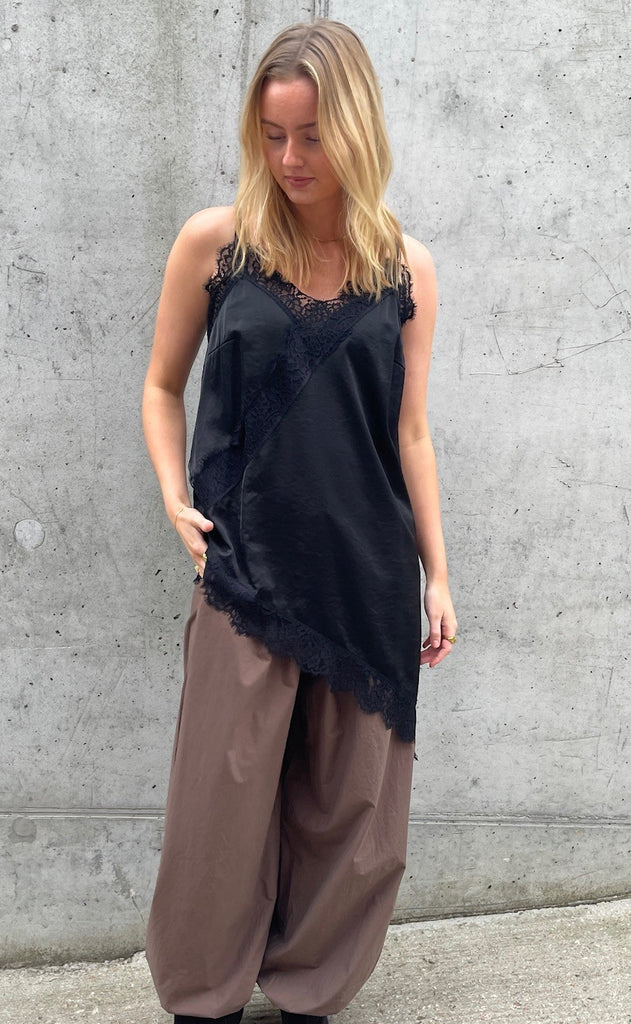 Love & Divine Kjole - Love1472 - Black