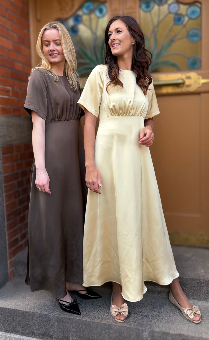 Love & Divine Kjole - Love1561 - Straw